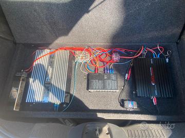 Impianto stereo auto