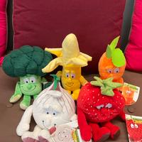 Vitamini Peluches – Goodness Gang NUOVI 🍓🍌🥕🥦🧄