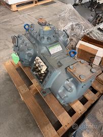 Compressore frigorifero industriale