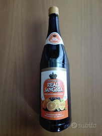 Bottiglia di REAL SANGRIA -Cruz Garcia