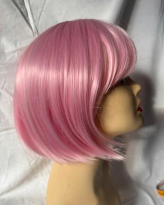 Parrucca rosa caschetto con frangia carnevale