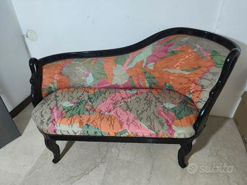 divanetto arredo 