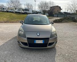 Renault Scenic Scénic X-Mod 1.5 dCi 110CV Confort