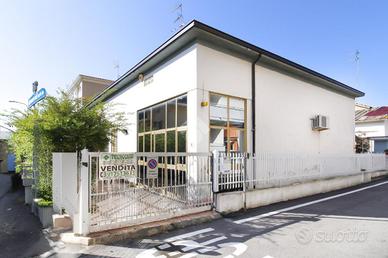 CASA INDIPENDENTE A TORTORETO