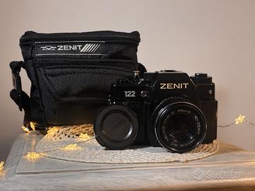 Macchina Fotografica Zenit 122+Obbiettivo Helios44