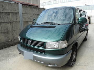 VOLKSWAGEN TRANSPORTER T4 MULTIVAN