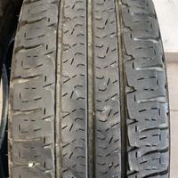 Pneumatici  225-75/16 CP  116 Q  Camper Michelin