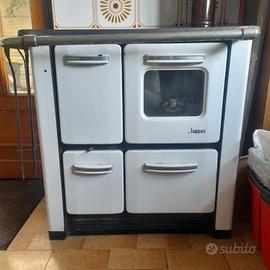 Cucina/stufa a legna