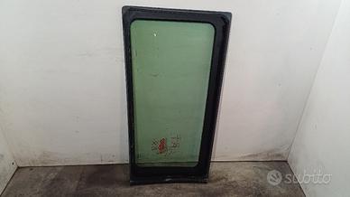 VETRO POSTERIORE DESTRO PORTA CARICO MERCEDES Vian
