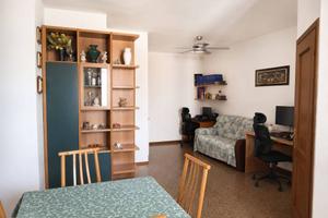 Casa indipendente di 155 m² con 4 locali e box aut