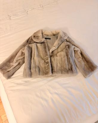 pelliccia visone femmina
