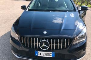 Mercedes c l a