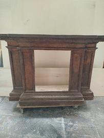 Camino credenza antica