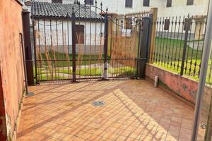 CASA SEMINDIPENDENTE A PREDOSA