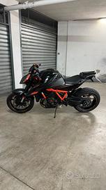 KTM SUPER DUKE R 1290 3.0