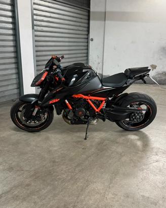 KTM SUPER DUKE R 1290 3.0