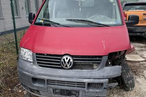 Volkswagen Transporter T5 1.9 TDI auto incidentata
