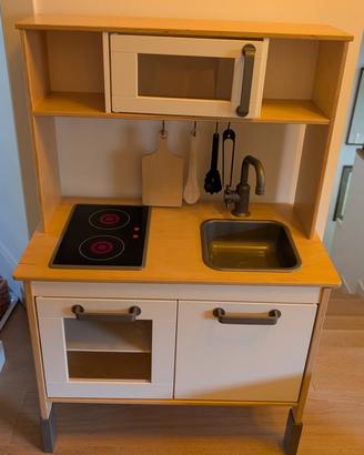Cucina Ikea per bambini