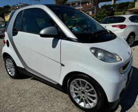 SMART ForTwo 1000 52 kW coupé limited two