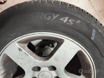 Gomme 4 stagioni Hankook su cerchi Audi A4 B5