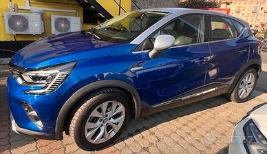Renault Captur Plug-in Hybrid E-Tech 160 CV Intens
