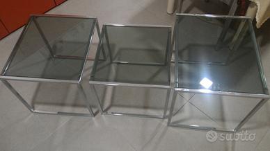 Tavolini in acciaio e vetro