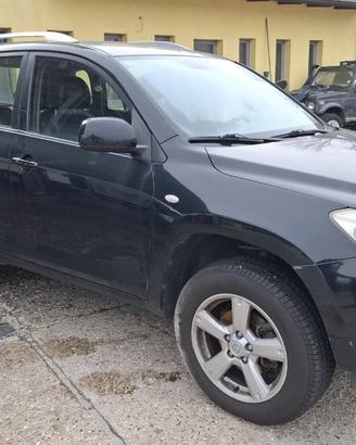 Toyota RAV 4 2.0 GPL Luxury CAMBIO ROTTO automatic
