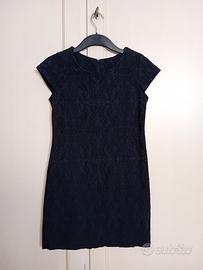 Minidress nero elasticizzato 