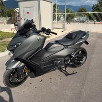 Yamaha t max 560 tech kamo