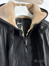 Giubbotto in similpelle