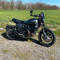 Ducati Scrambler 800 Nightshift del 2022