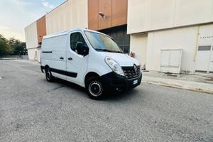 Renault master. Furgone. Euro6