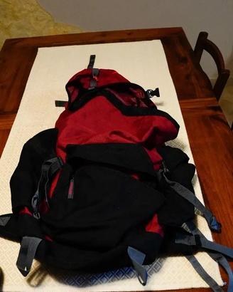 Zaino invicta trekking
