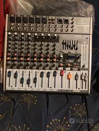 Behringer Xenyx X1222 USB Mixer