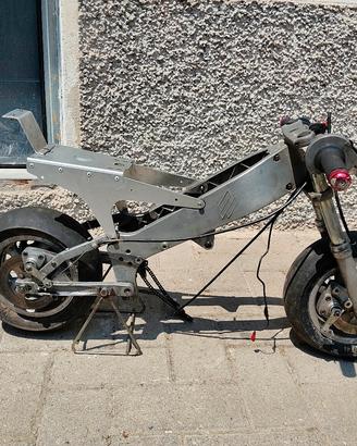 polini 910 con ruote da 6,5