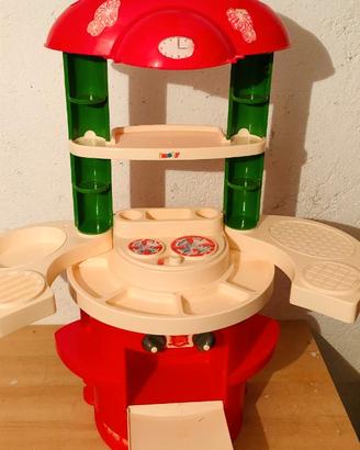 Cucina giocattolo