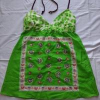 Top allacciato al collo. Marca Zara Trf