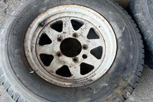 Gomme e cerchi suzuki samurai