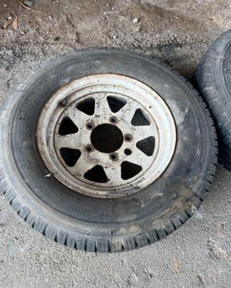 Gomme e cerchi suzuki samurai