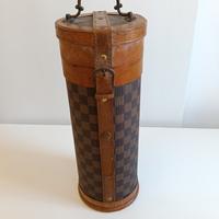 Portabottiglie vintage in legno