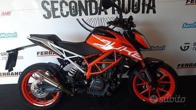 KTM 390 Duke