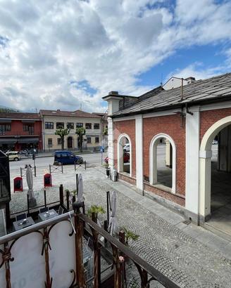 2 LOCALI A BARGE