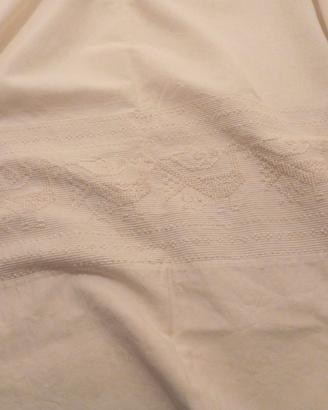Tende sarde beige