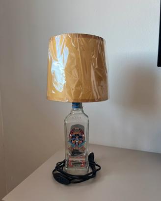Lampada con bottiglia rum jose cuervo special