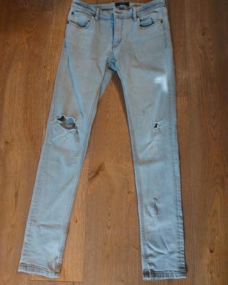 pantaloni jeans