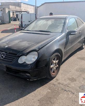 Mercedes classe c coupã? cl203 c 220 cdi -ricambi