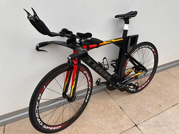 Bici da crono Trek Concept 9.5