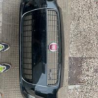 Fiat Grande Punto 2008 paraurti, sedili, volante