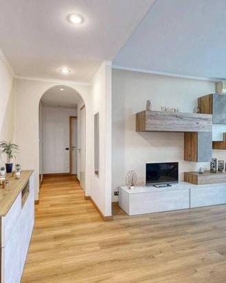 Appartamento di 90 m² con 3 locali e box auto a Ce