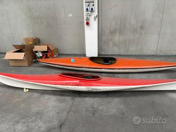 Kayak canoe in vetroresina